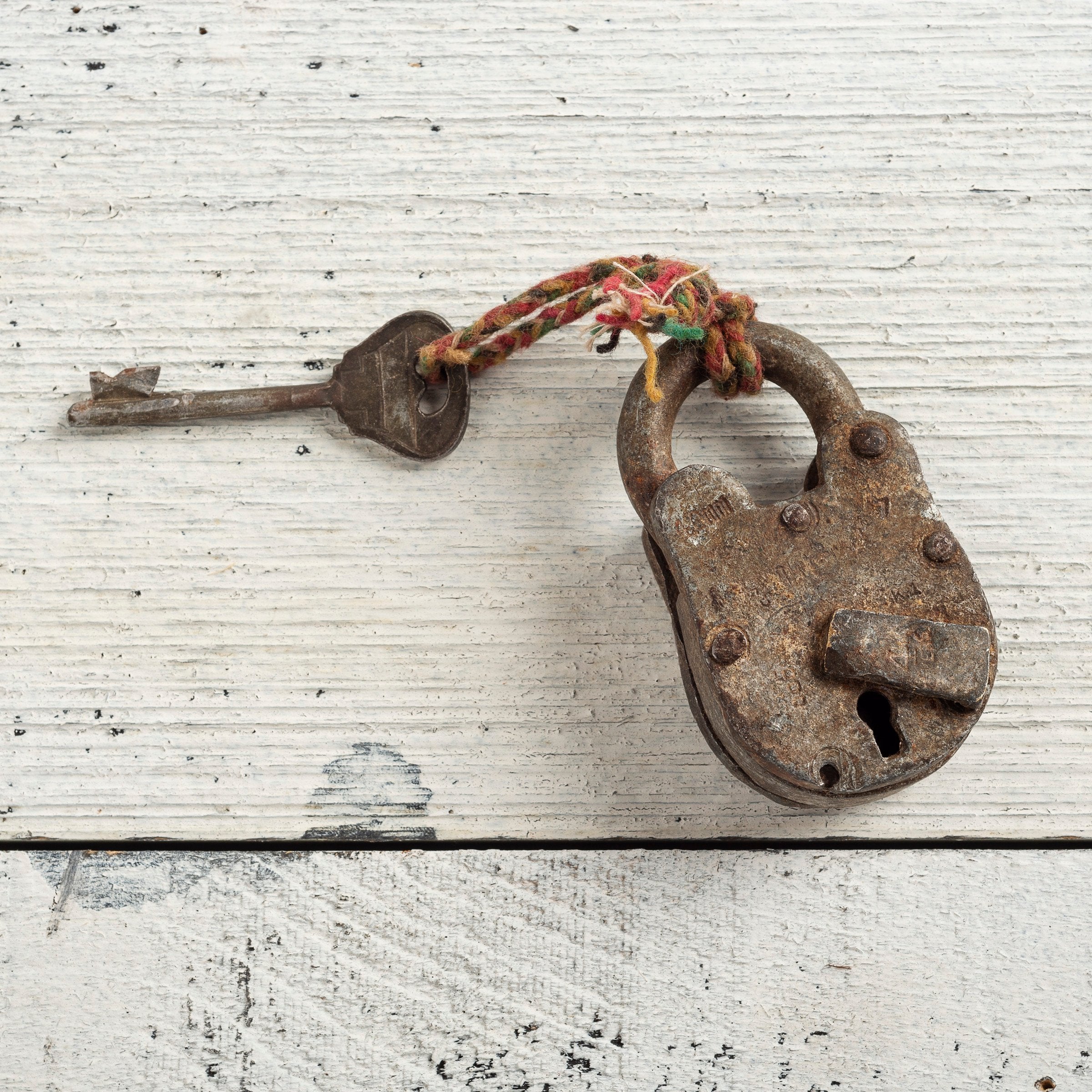 Primitives By Kathy Antique Lock & Key Decoration