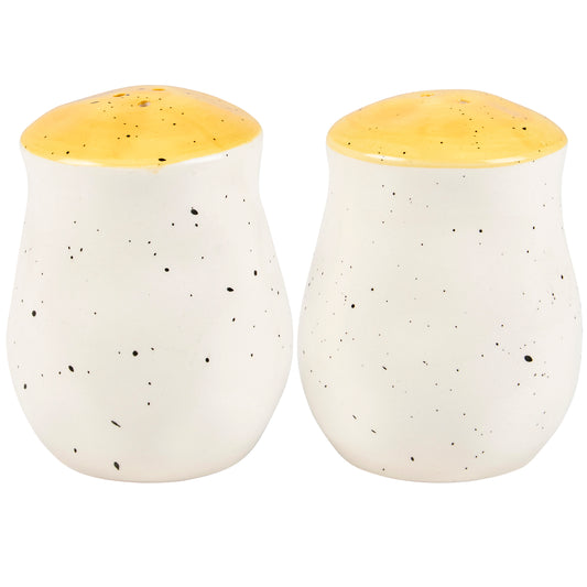 Primitives By Kathy Bee Salt And Pepper Shakers