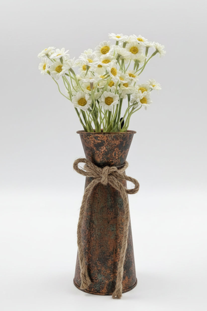 Primitives By Kathy Miniature Daisies Bouquet
